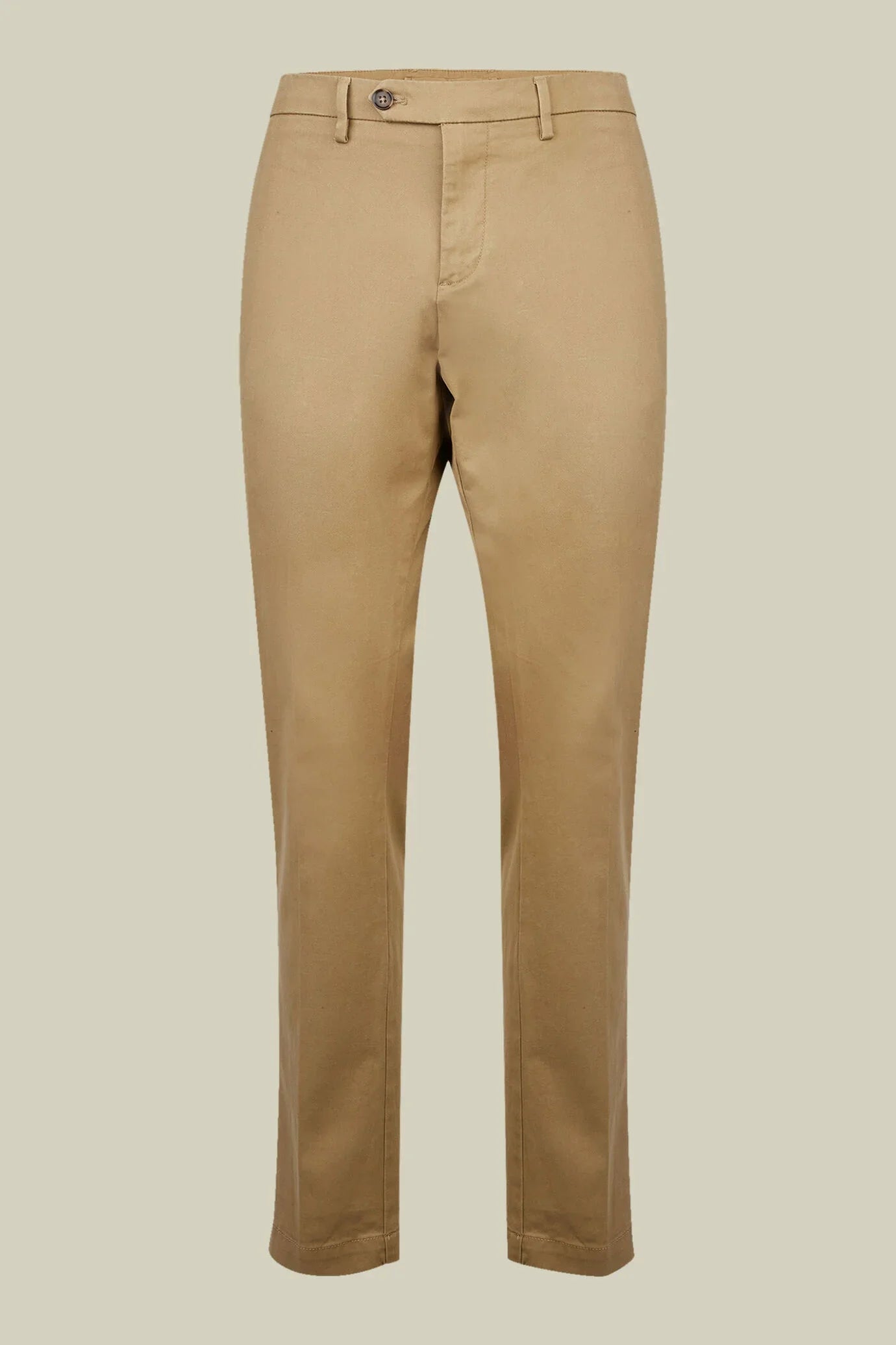 Men's classic twill chinos in a perfect fit