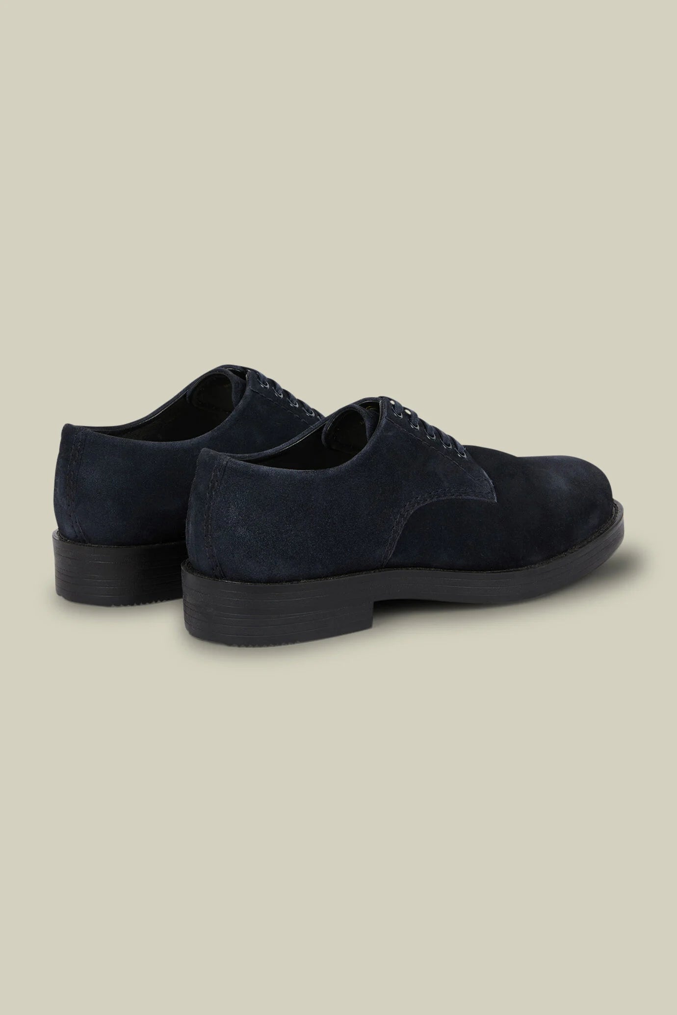 Men's Derby shoes in 100% genuine suede with rubber soles