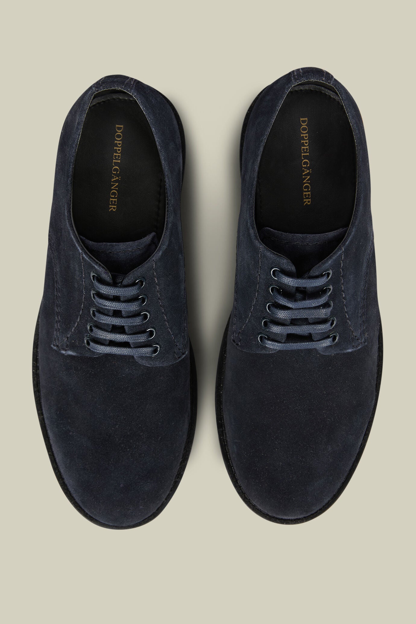 Men's Derby shoes in 100% genuine suede with rubber soles