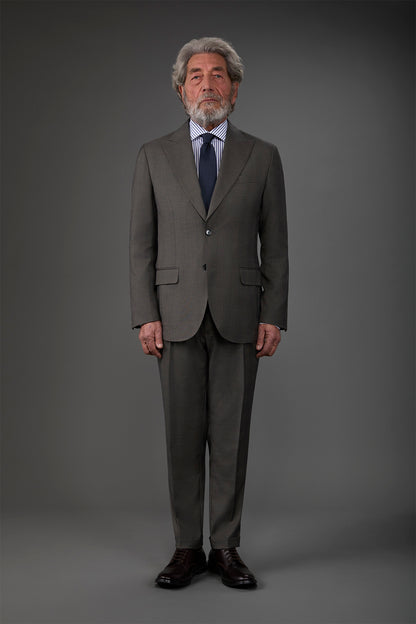 Single-breasted men's suit with single-pleat trousers in Prince of Wales check fabric