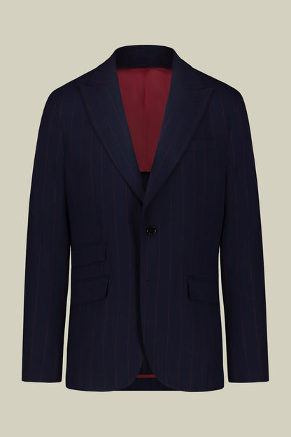 Single-breasted men's suit with single-pleat trousers and side buckles, in a pinstripe fabric