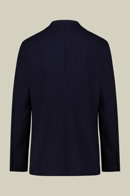 Single-breasted men's suit with single-pleat trousers and side buckles, in a pinstripe fabric