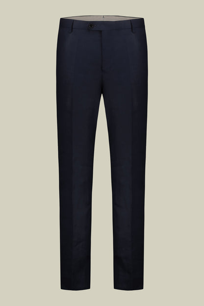 Single-breasted men's suit with flat front trousers, in pure linen with a washed effect