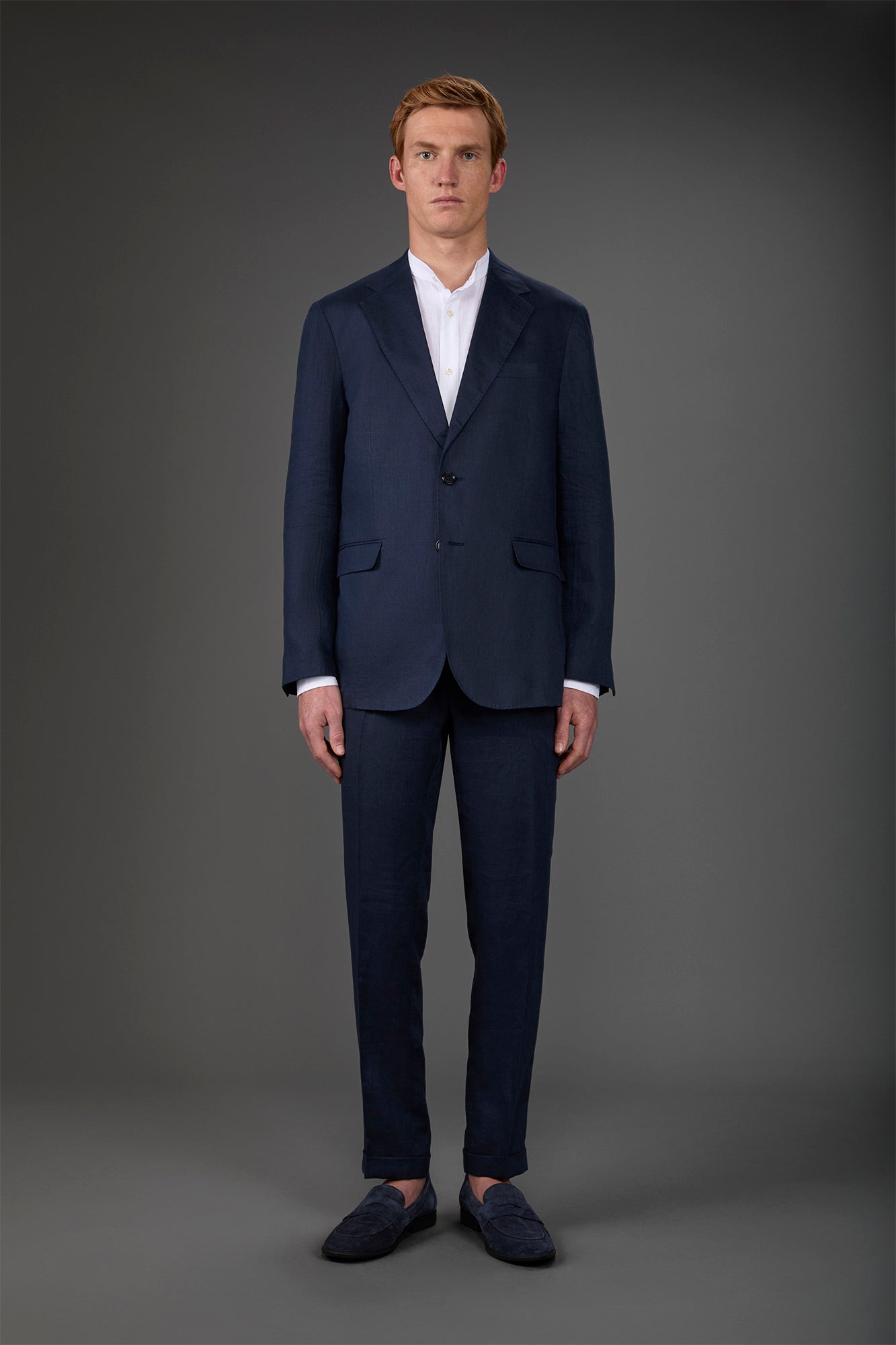 Single-breasted men's suit with flat front trousers, in pure linen with a washed effect Dk Blue