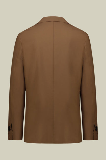 Single-breasted men's suit with flat front trousers