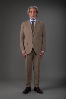 Single-breasted men's suit with single-pleat trousers in two-way stretch fabric Beige