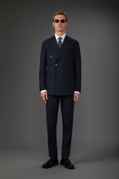 Double-breasted men's suit with single-pleat trousers in two-way stretch fabric
