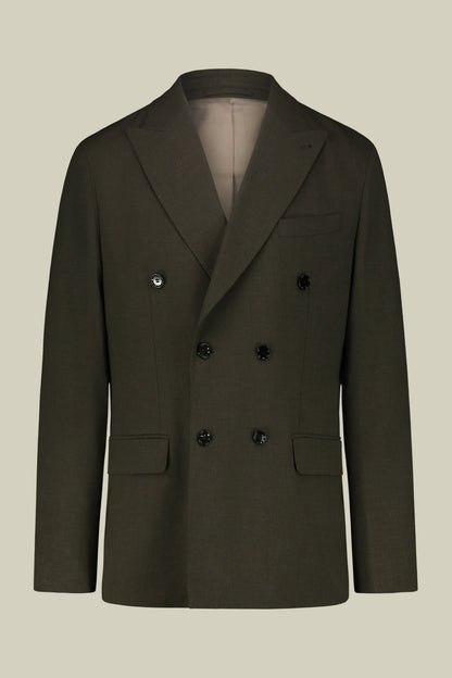 Double-breasted men's suit with single-pleat trousers in two-way stretch fabric