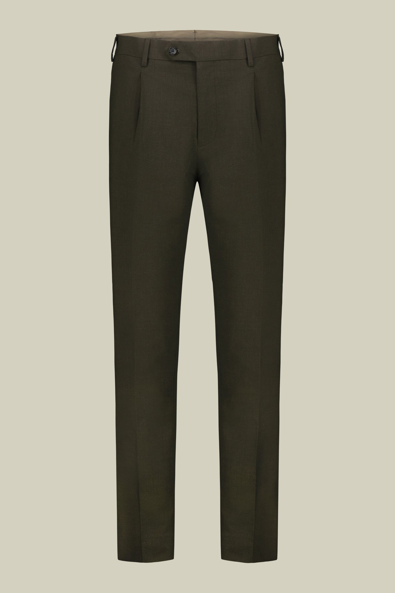 Double-breasted men's suit with single-pleat trousers in two-way stretch fabric