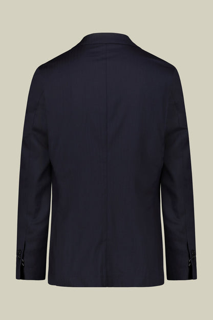 Single-breasted men's suit with classic single-pleat trousers, in pure combed wool with herringbone weave