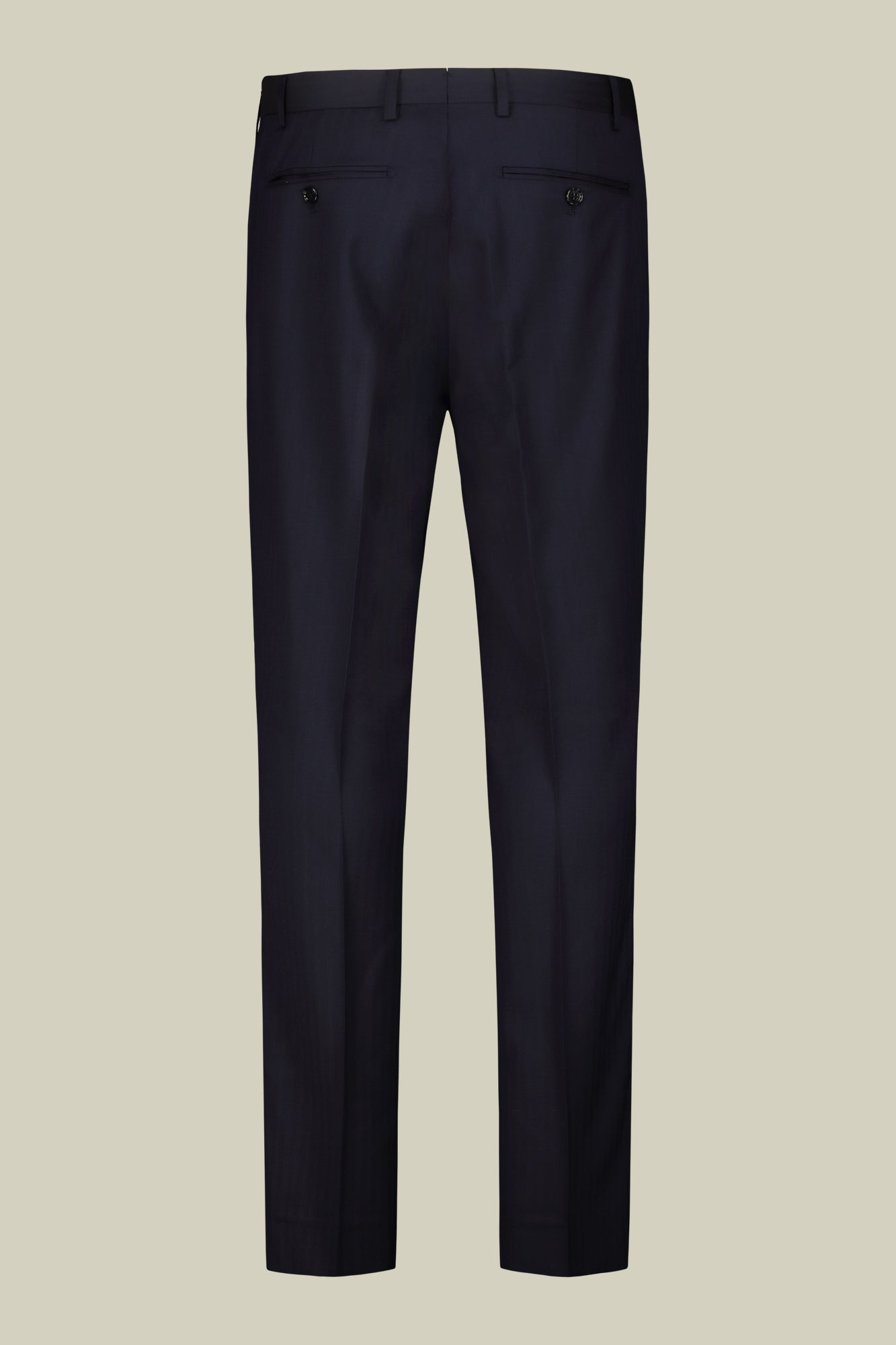 Single-breasted men's suit with classic single-pleat trousers, in pure combed wool with a semi-plain weave