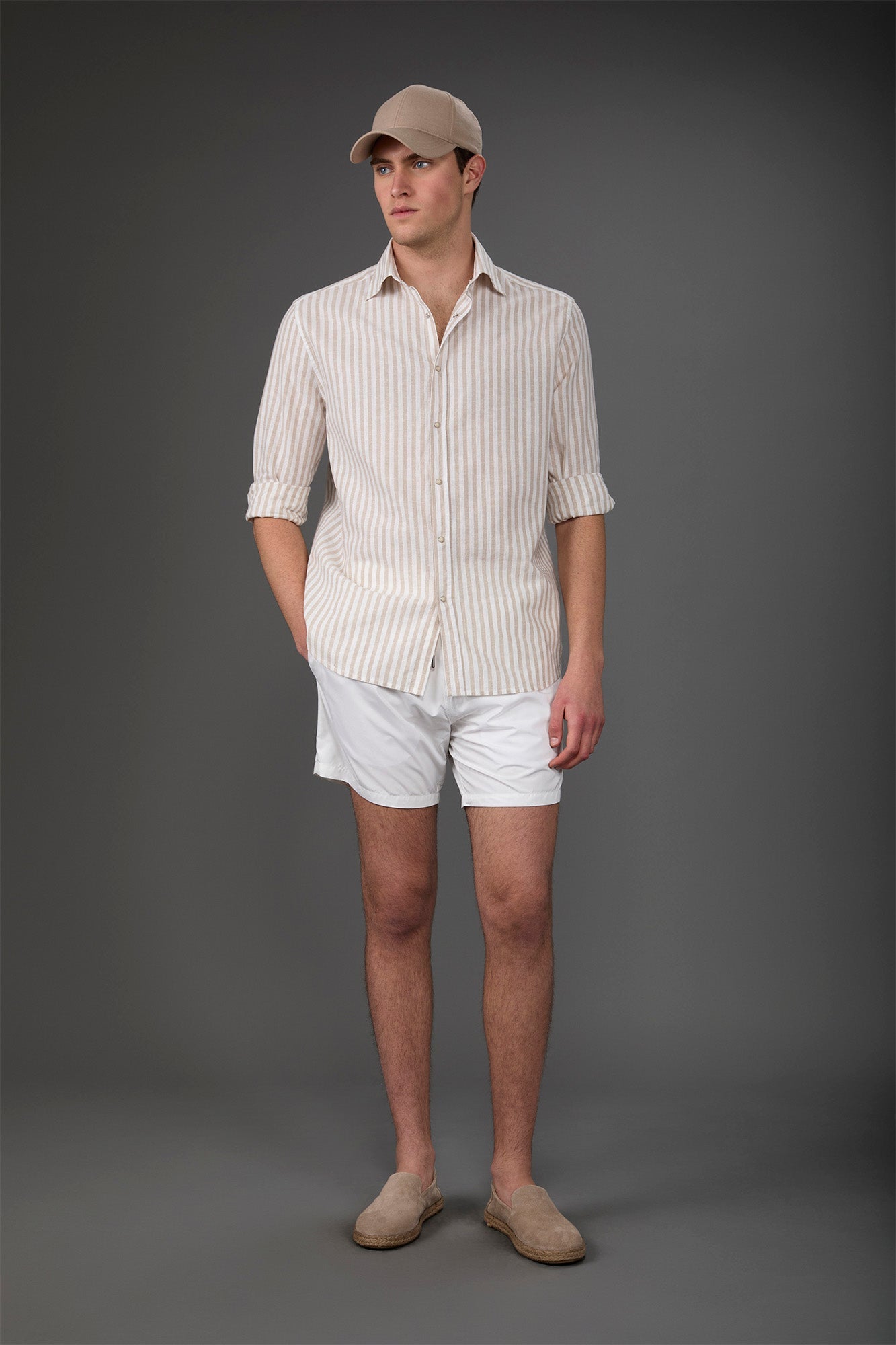 Single-colour men's swimwear