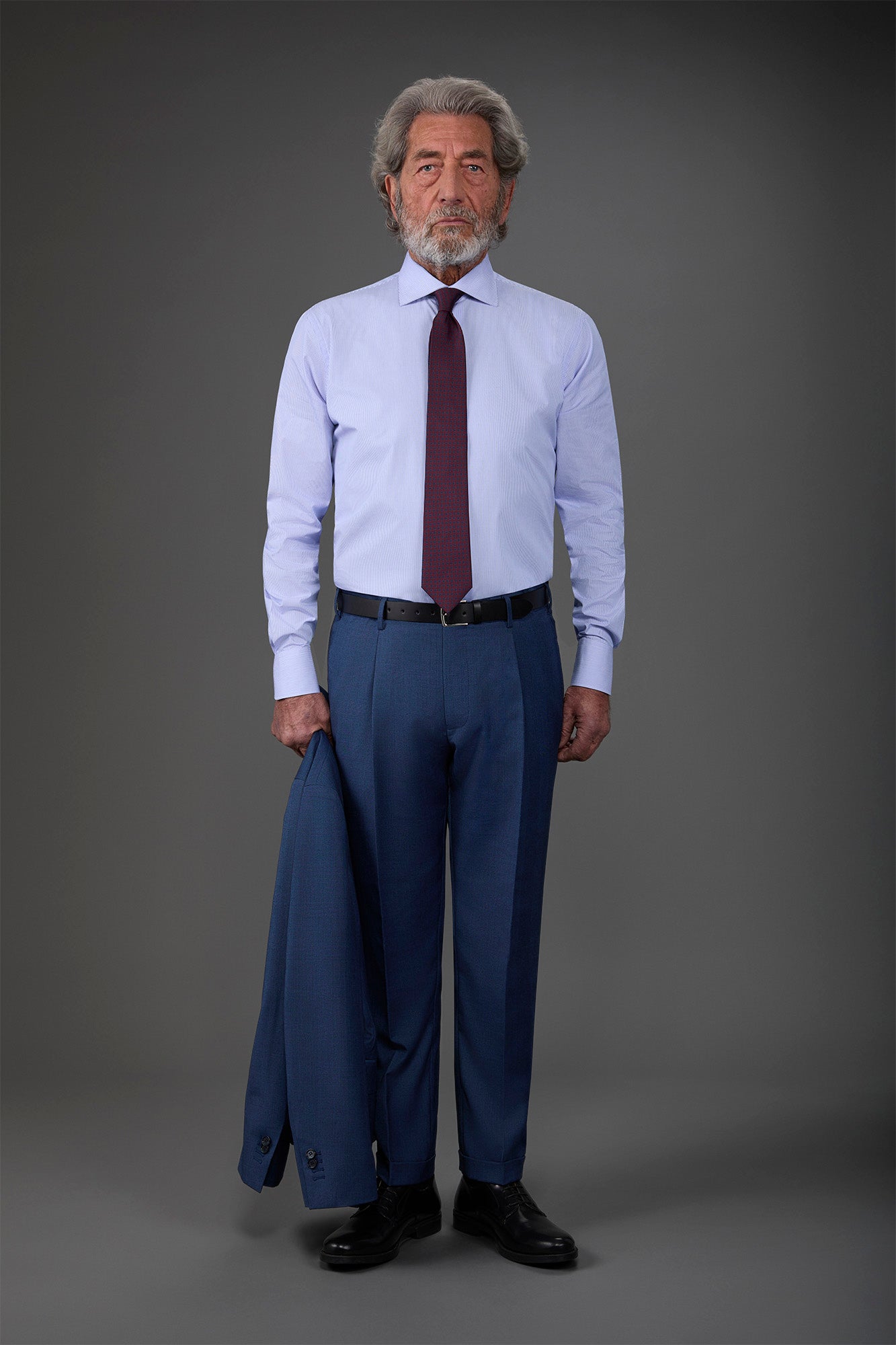 Men's shirt with classic collar made from striped cotton