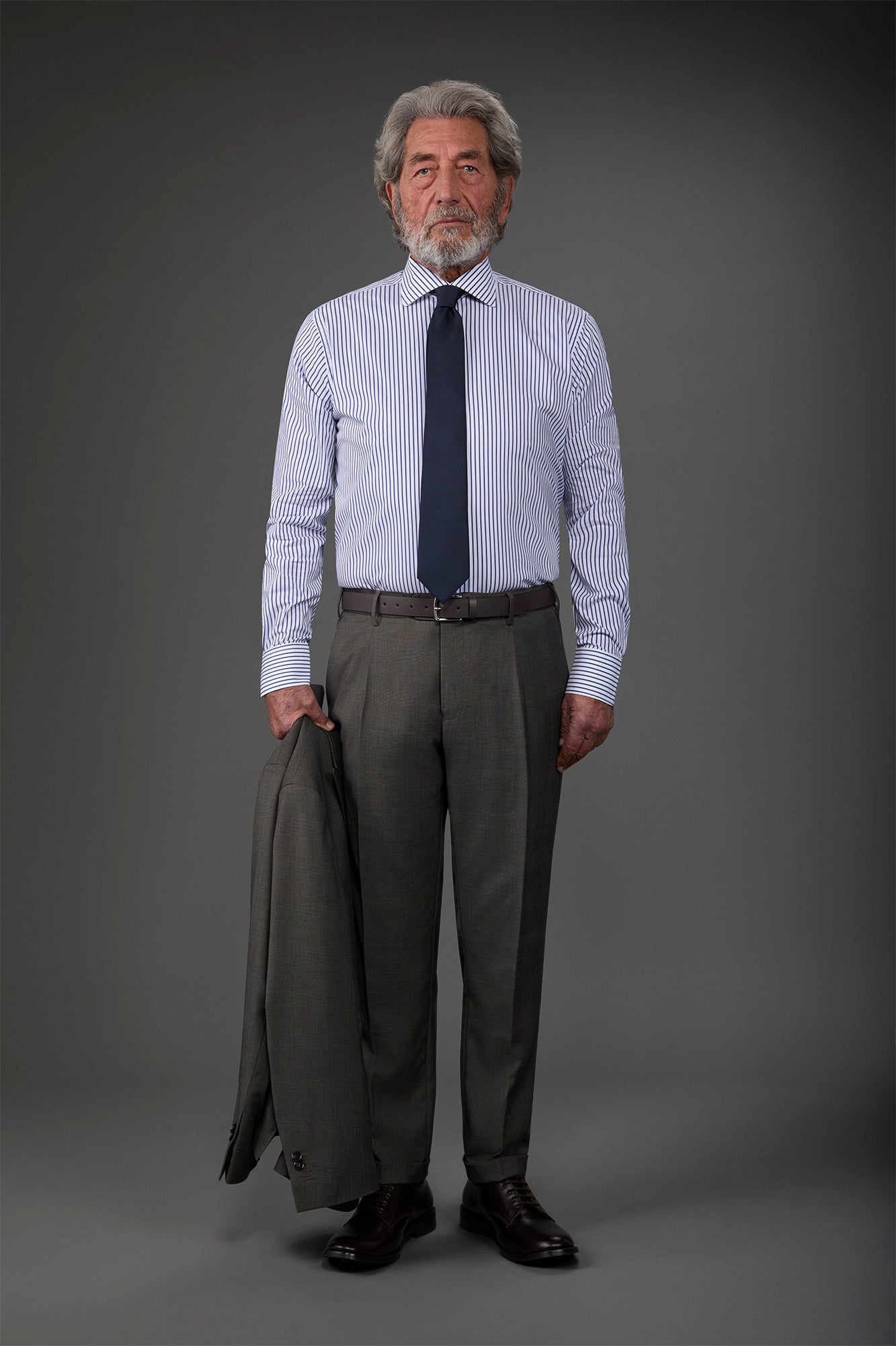 Men's technical shirt with classic collar suitable for cufflinks