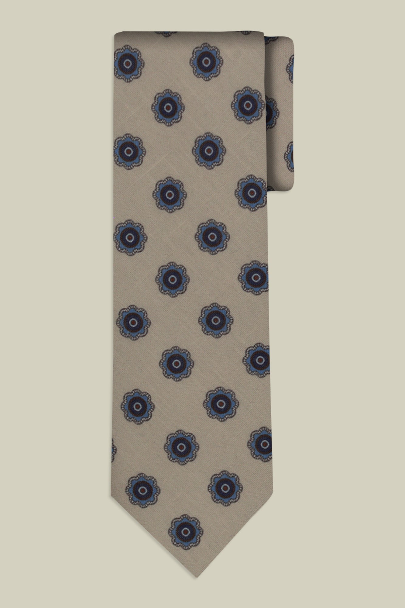 Men's macro patterned tie