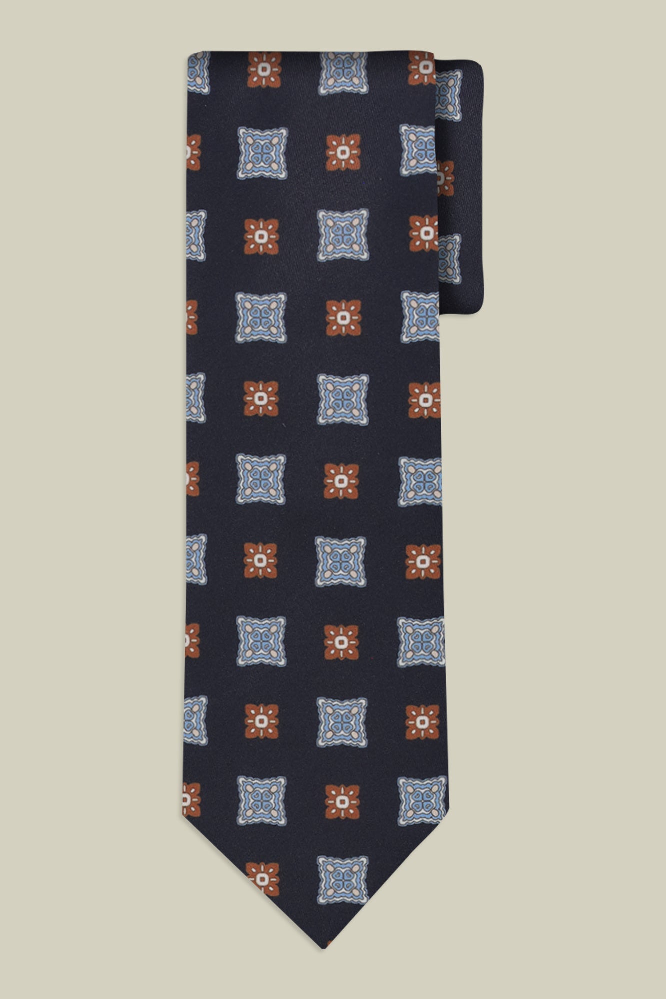Men's macro patterned tie