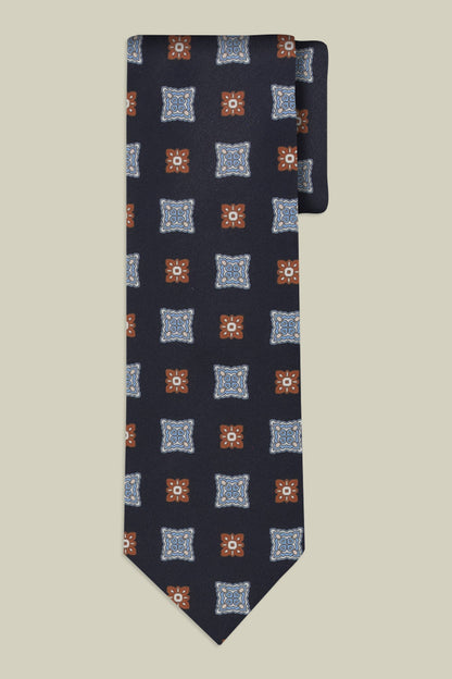 Men's macro patterned tie