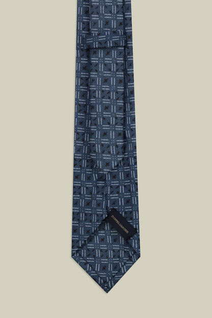Men's macro patterned tie