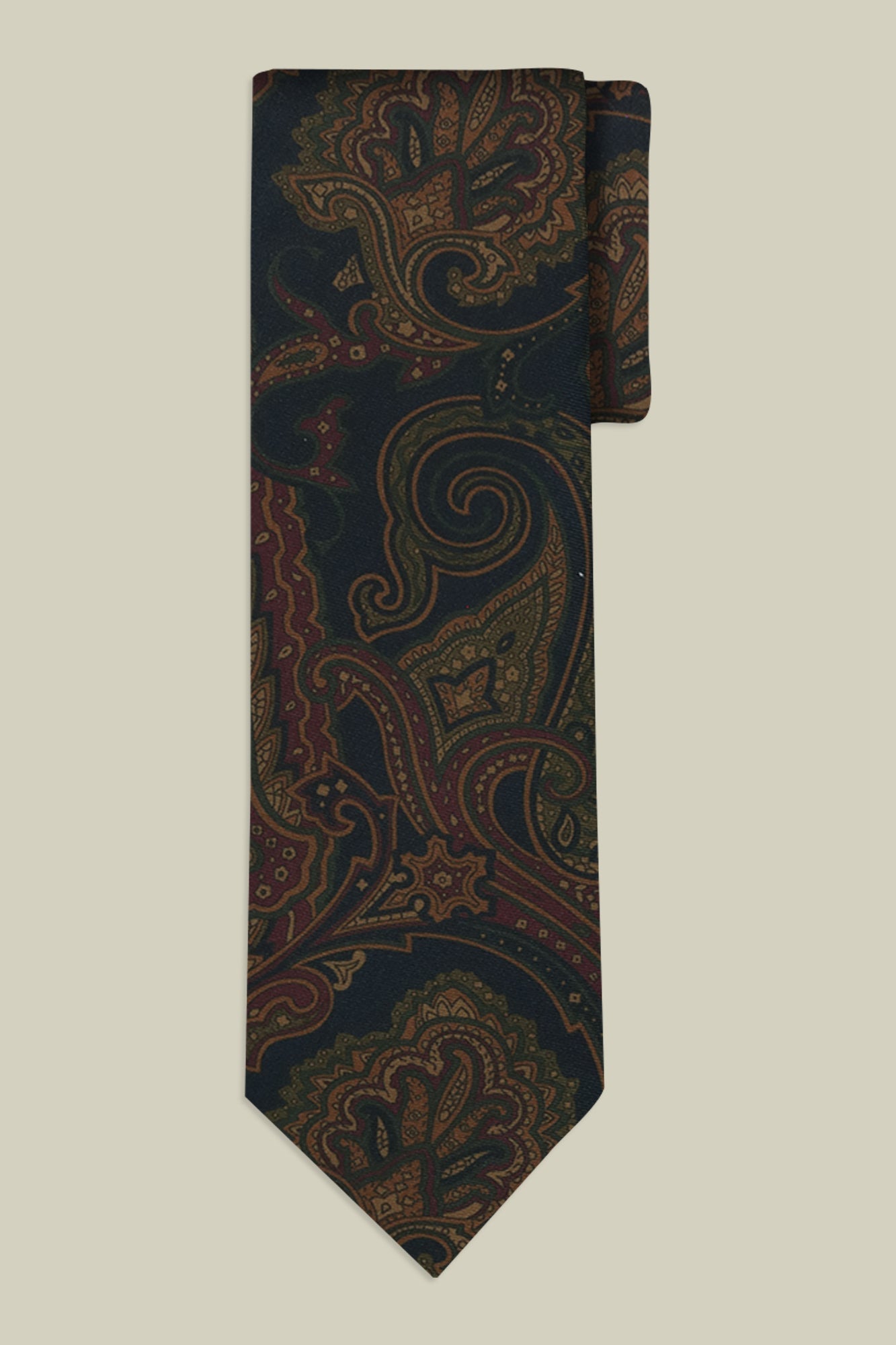 Men's macro paisley patterned tie