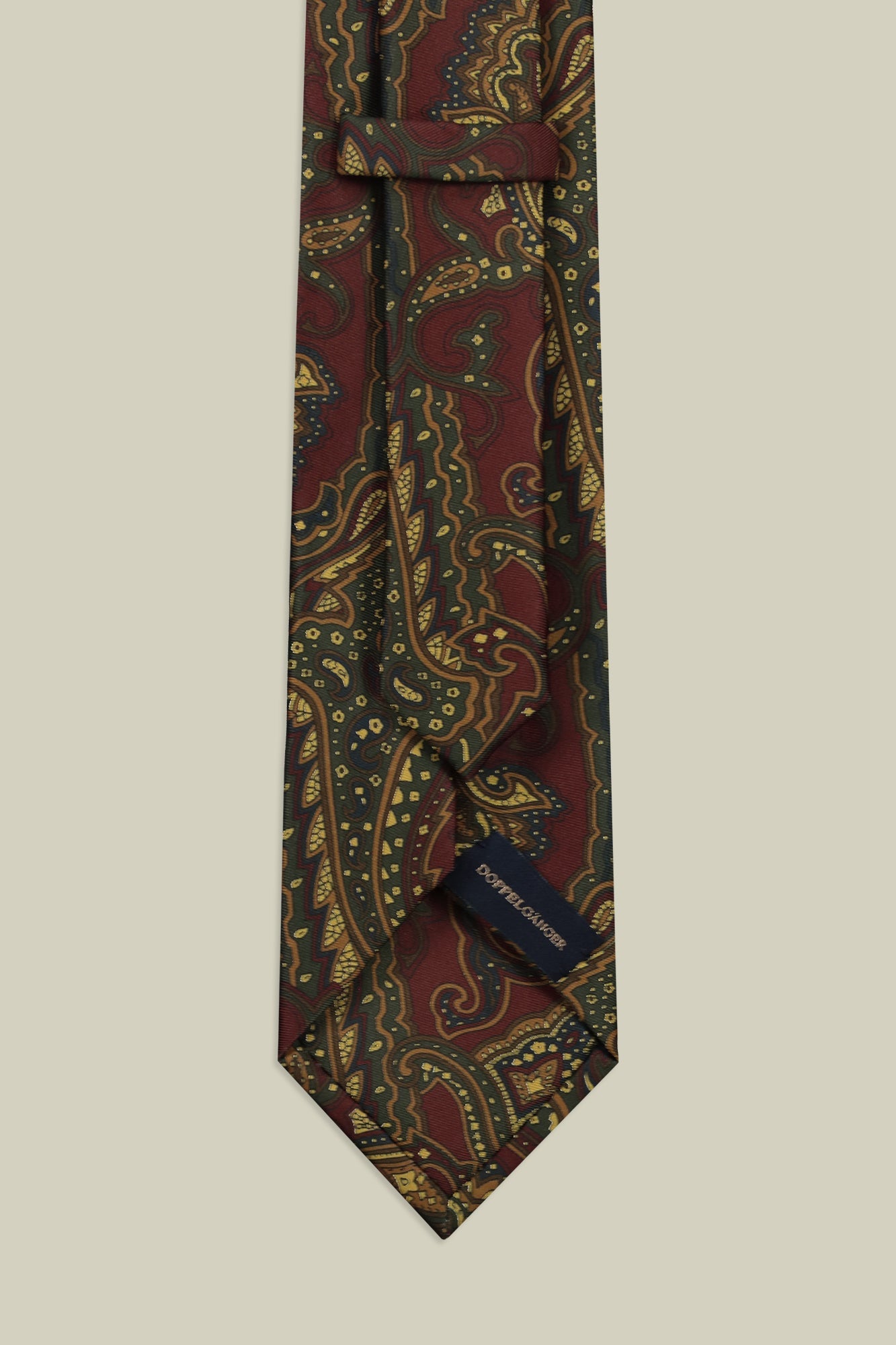 Men's macro paisley patterned tie