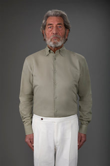 Men's casual shirt with a concealed button down collar in washed muslin fabric Sage Green