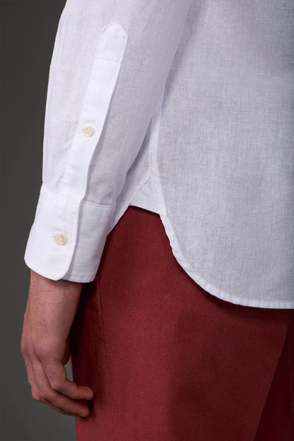 Casual men's shirt with mandarin collar and half button fastening, washed linen and cotton fabric