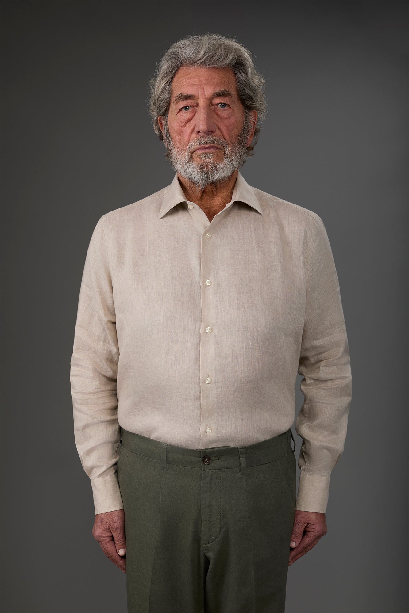 Men's casual shirt with classic collar, 100% linen Sand