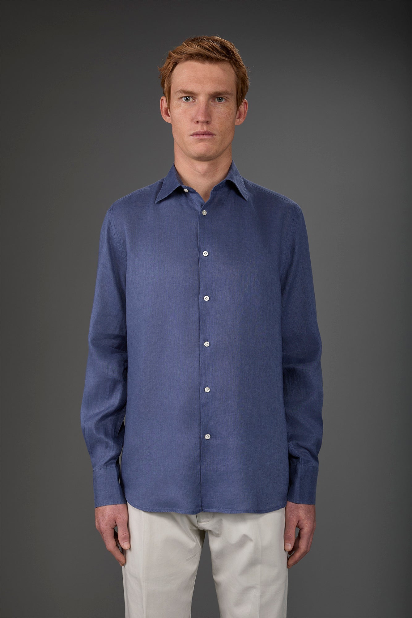 Men's casual shirt with classic collar, 100% linen Cerulean