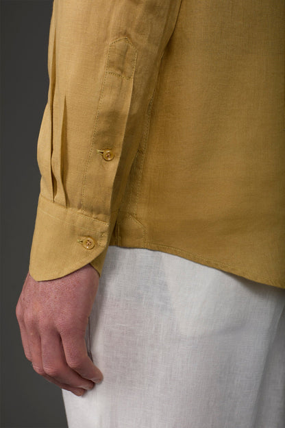 Men's casual shirt with classic collar, 100% linen