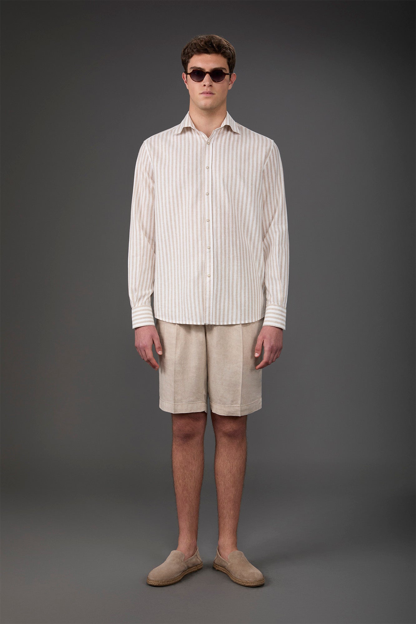 Men's casual shirt with French collar in striped washed linen and cotton fabric