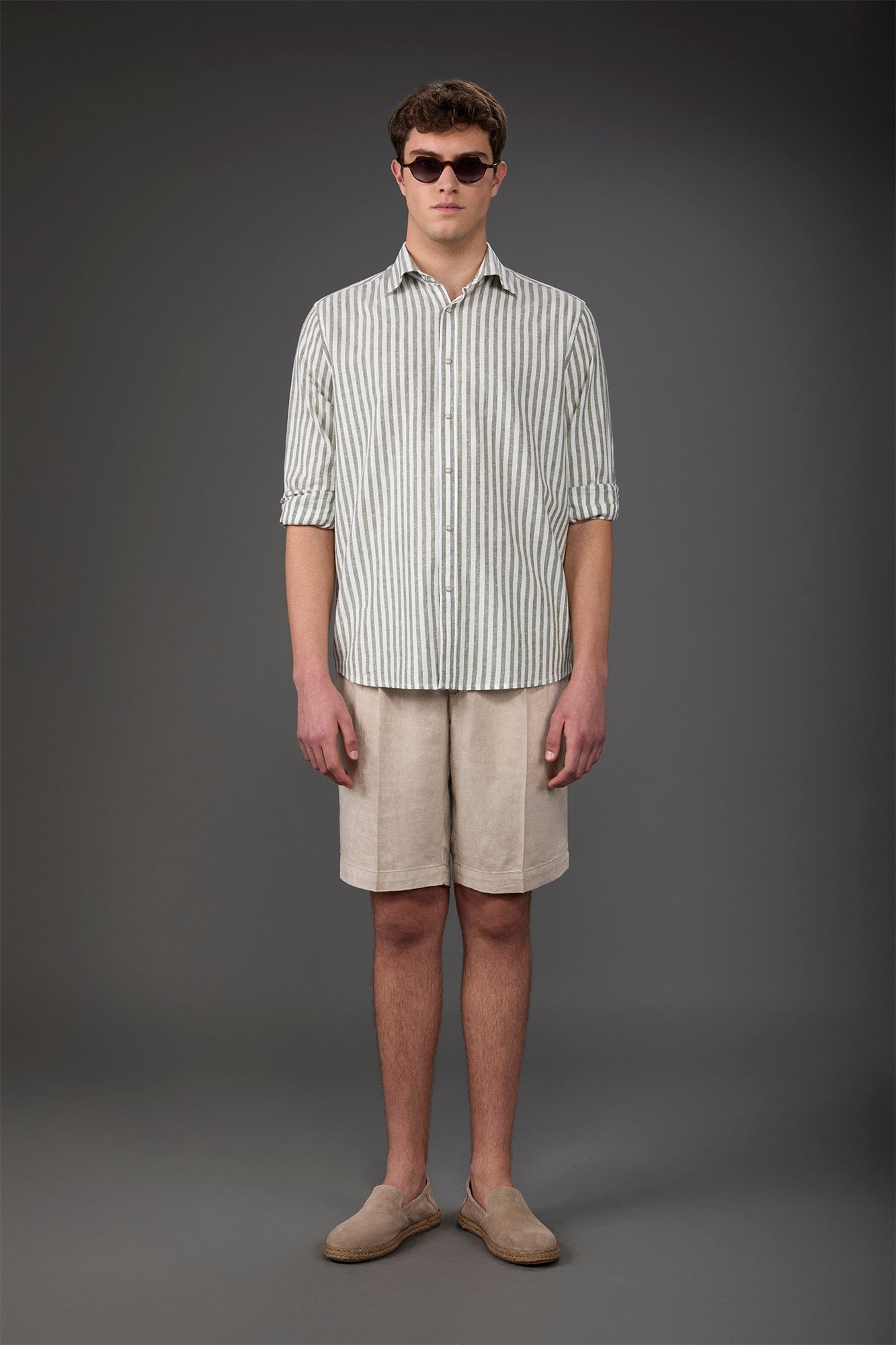 Men's casual shirt with French collar in striped washed linen and cotton fabric