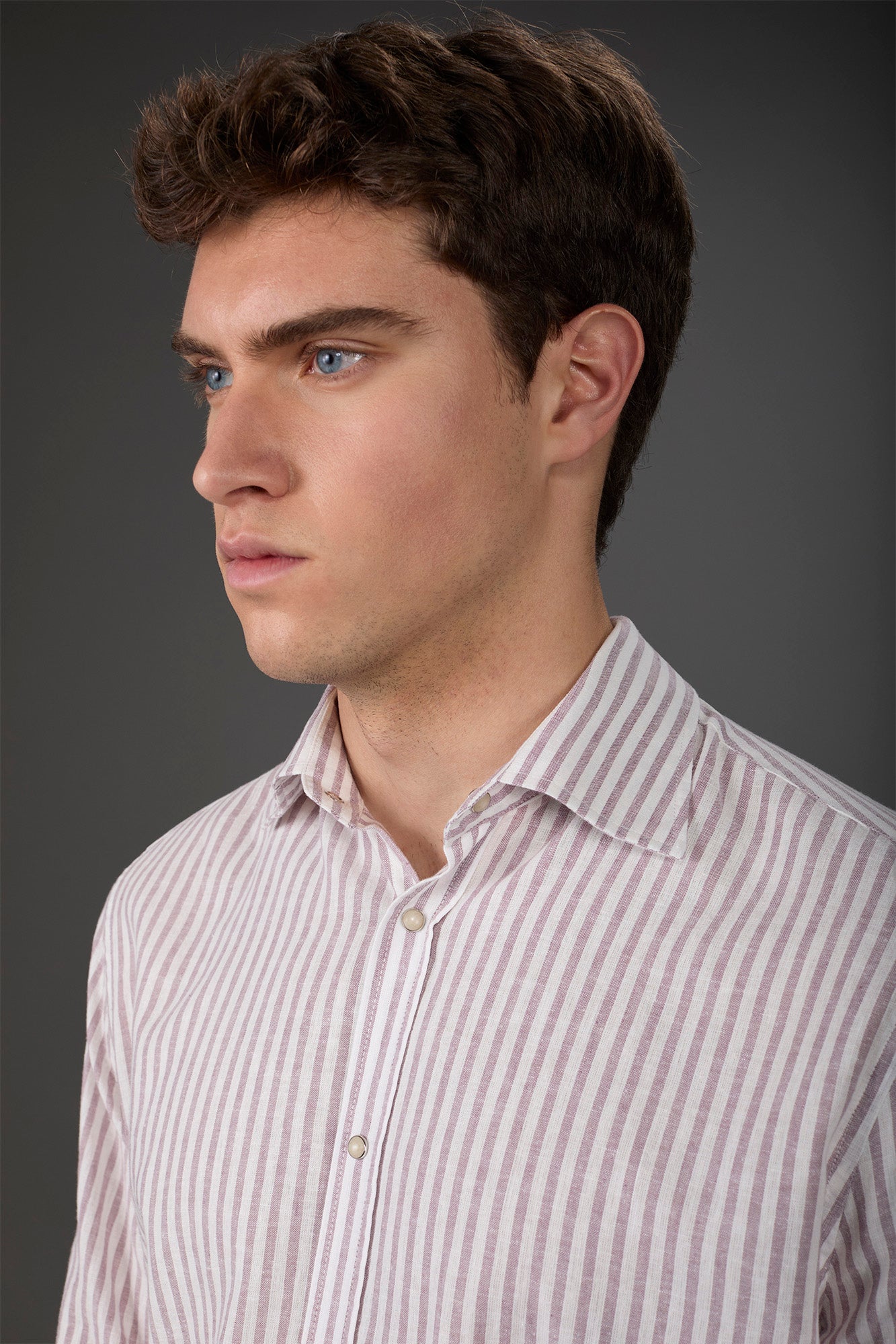 Men's casual shirt with French collar in striped washed linen and cotton fabric