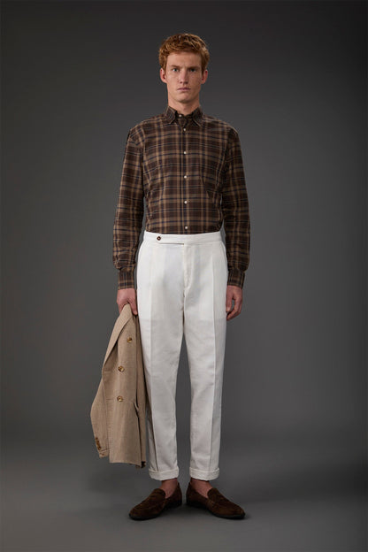 Men's concealed button down casual shirt in checked washed muslin fabric