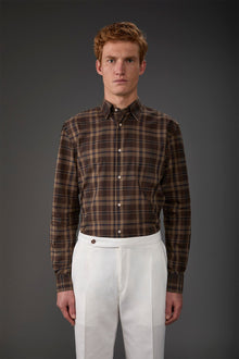 Men's concealed button down casual shirt in checked washed muslin fabric Brown
