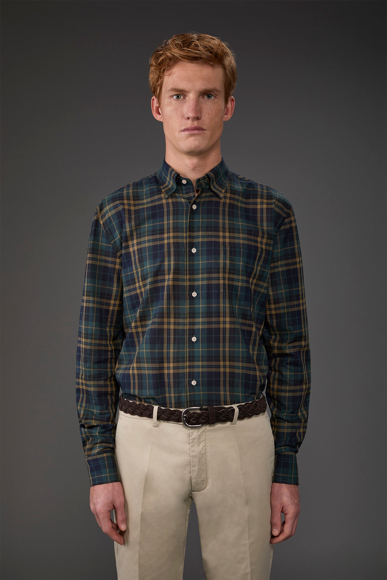 Men's concealed button down casual shirt in checked washed muslin fabric