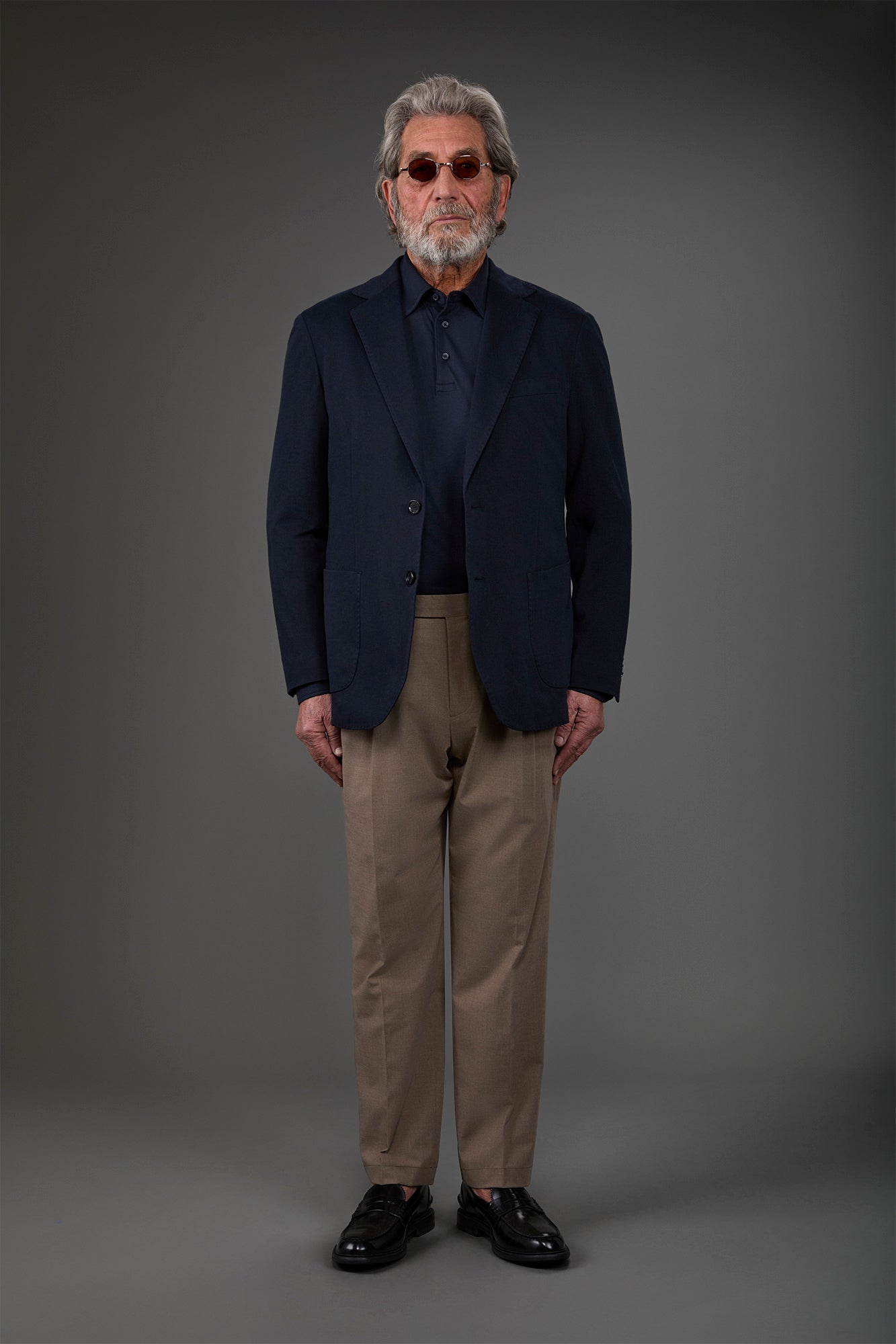 Men's unlined single-breasted jacket with classic lapels and patch pockets, jersey fabric