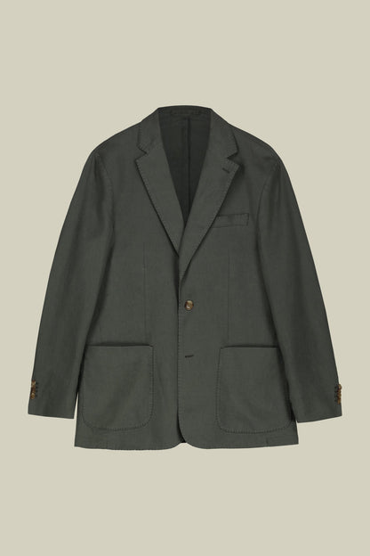Men's unlined single-breasted jacket with classic lapels and patch pockets