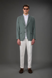 Men's unlined single-breasted jacket with peak lapels and flap pockets