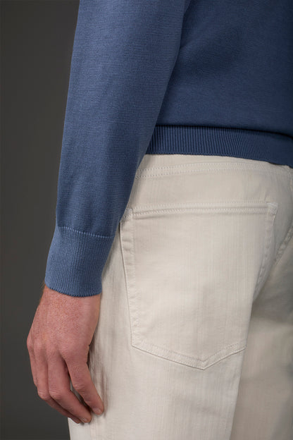 Men's crew neck sweater in bio-washed 100% cotton