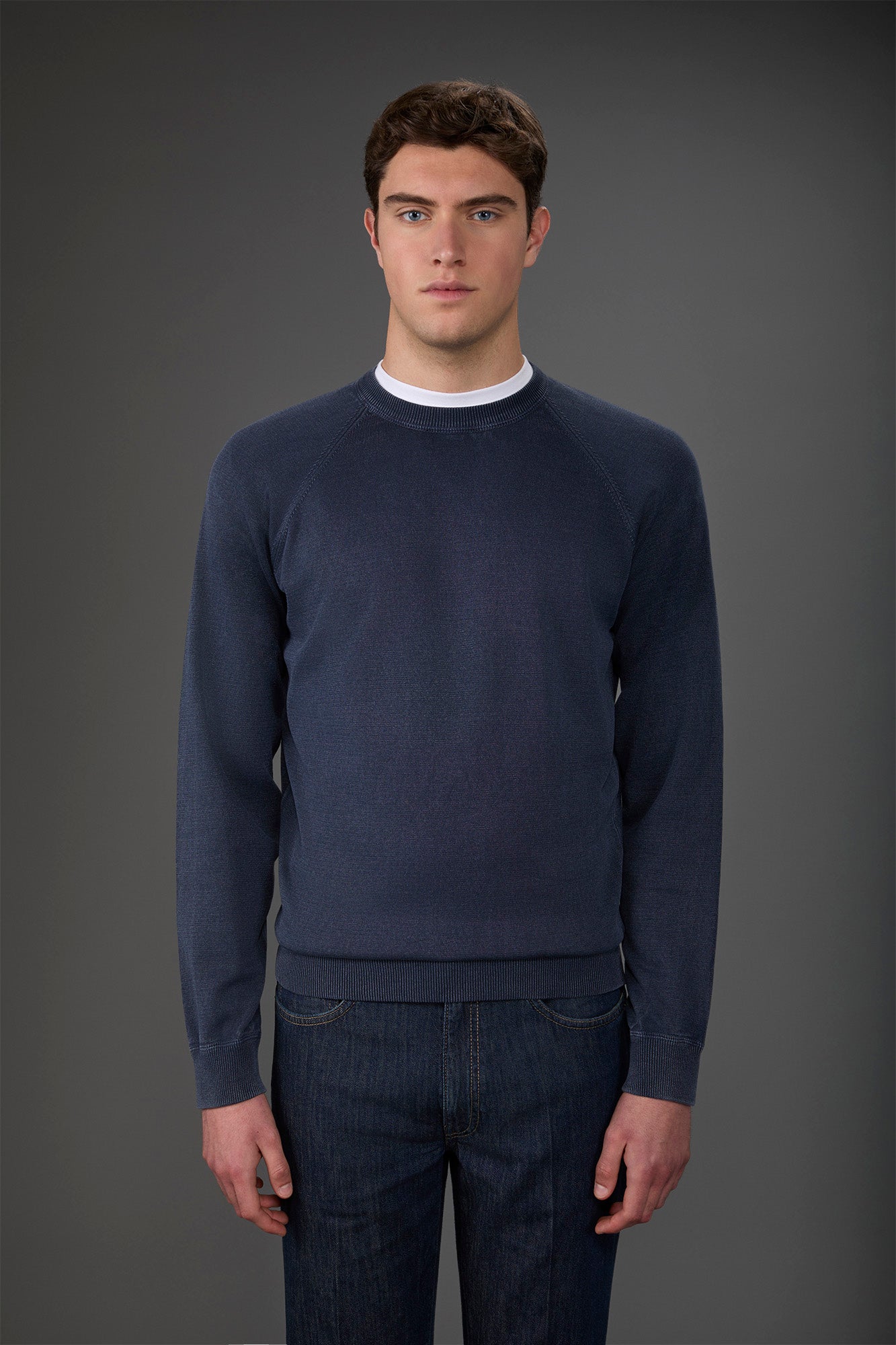 Men's crew neck pure cotton sweater with raglan sleeves