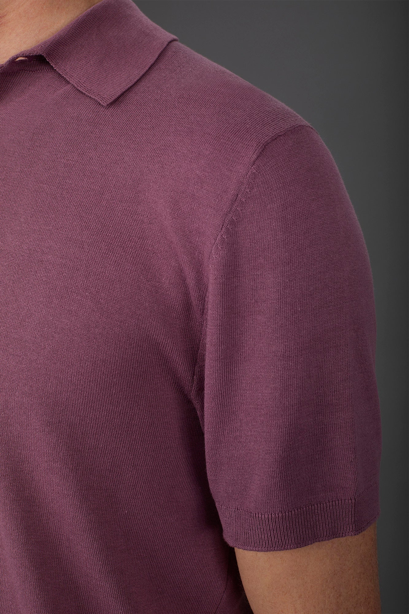 Men's short-sleeved knitted polo shirt