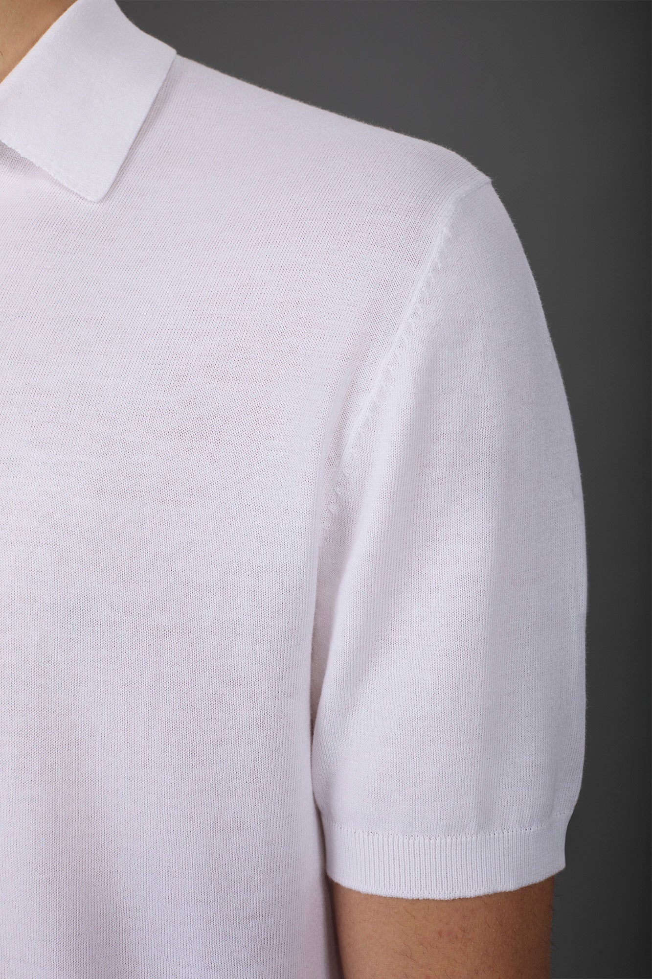 Men's short-sleeved knitted polo shirt