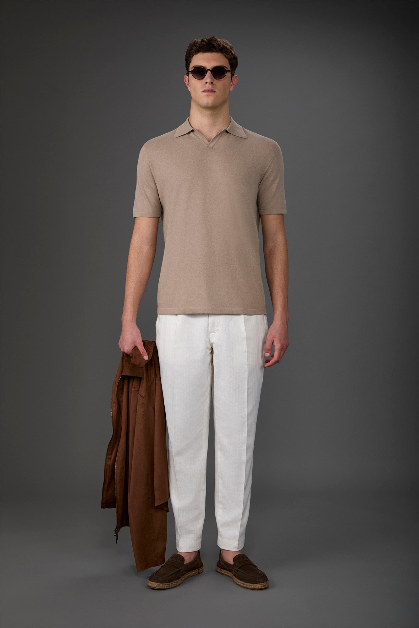 Men's 100% cotton crepe short-sleeved knitted polo shirt with derby collar Sand