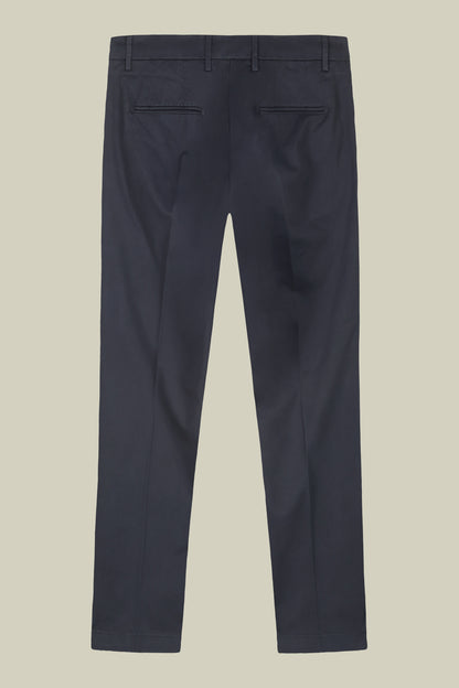 Men's classic chino trousers with extended tab closure