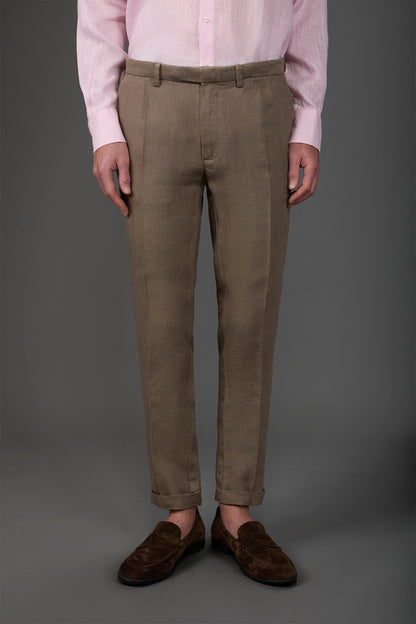 Men's trousers with two small pleats and concealed button