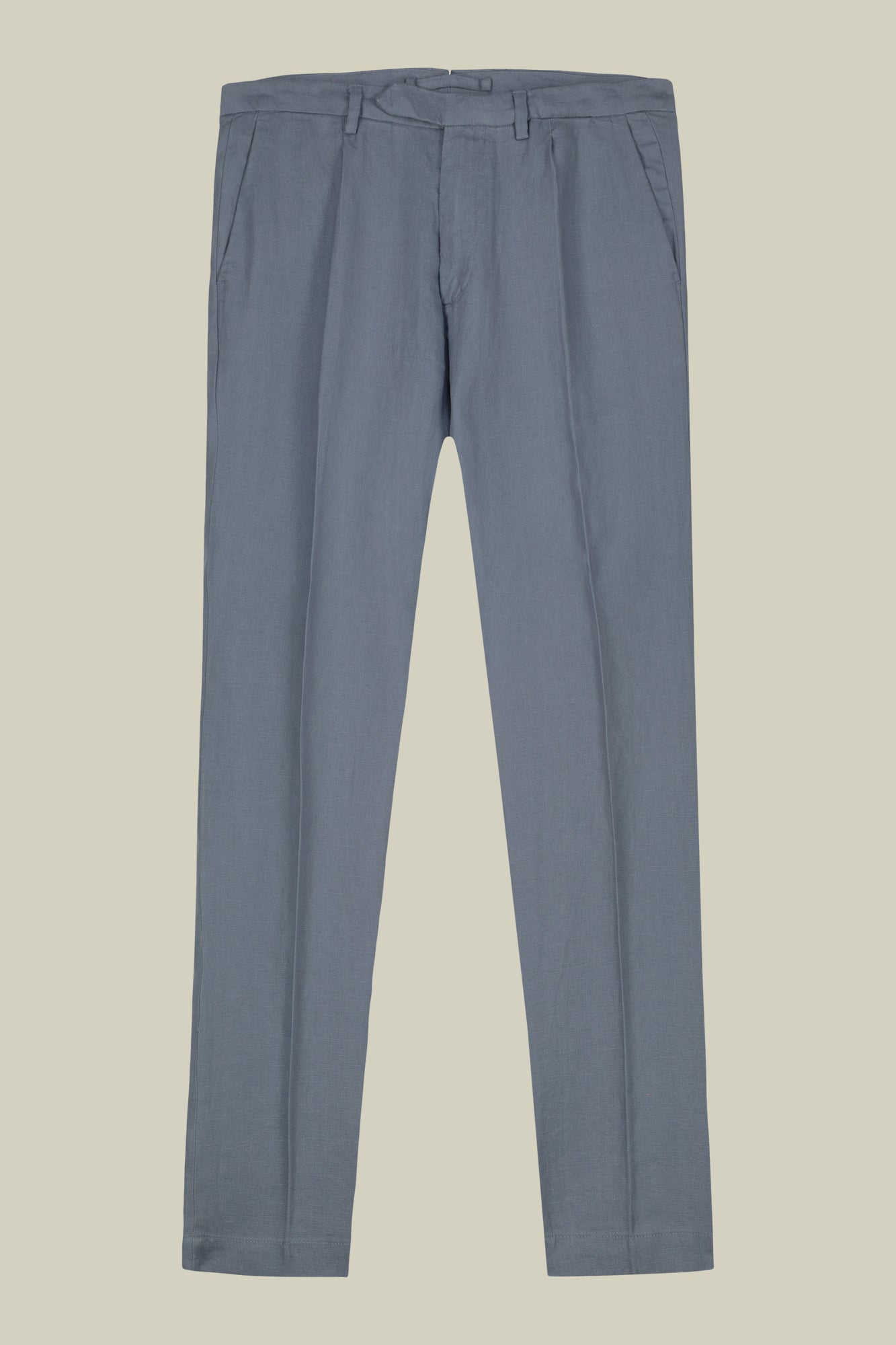 Men's trousers with two small pleats and concealed button
