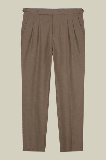 Men's trousers with double pleats and side buckles