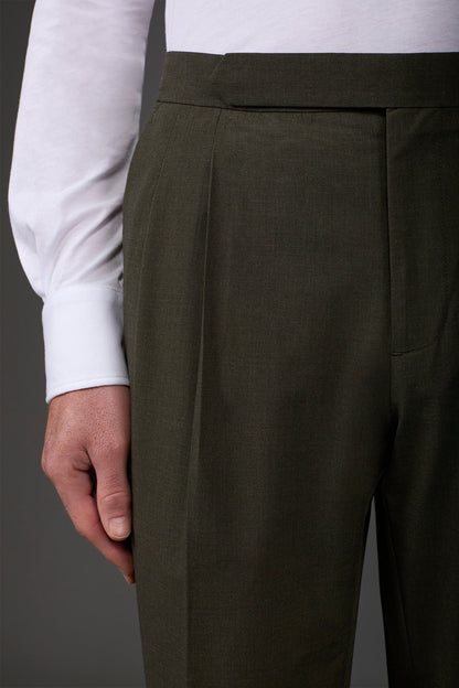Men's trousers with double pleats and side buckles