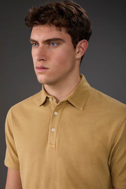 Men's short-sleeved polo shirt in cotton pique