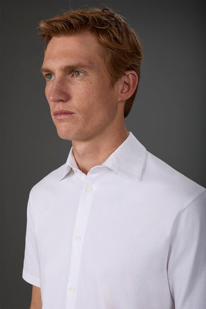Men's short-sleeved polo shirt in 100% cotton jersey in Green by Doppelganger, Italian Casual;Essential;Comfortable;Fashion made from Composition: 100% Cotton
Mood: Traveller, Sport, Leisure time
Type: Short Sleeves, Jersey Fabric
Season: Spring Summer 25
Gender: Men
Material: Cotton
Style: Casual, Essential, Comfortable, Fashion
Fit: Regular
